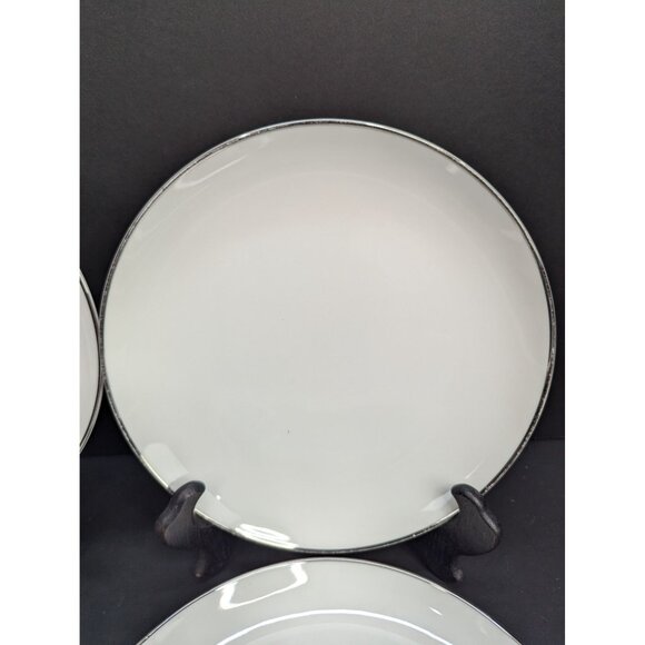 Royal M by Mitashoten Platinum Knight M109 White Coupe Salad Plate Set of 4 - Picture 3 of 9